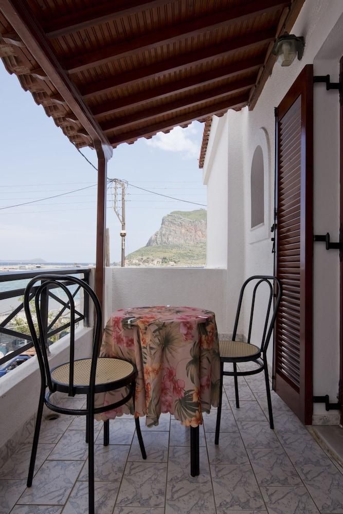 Hotel Agnantio à Monemvasia Extérieur photo