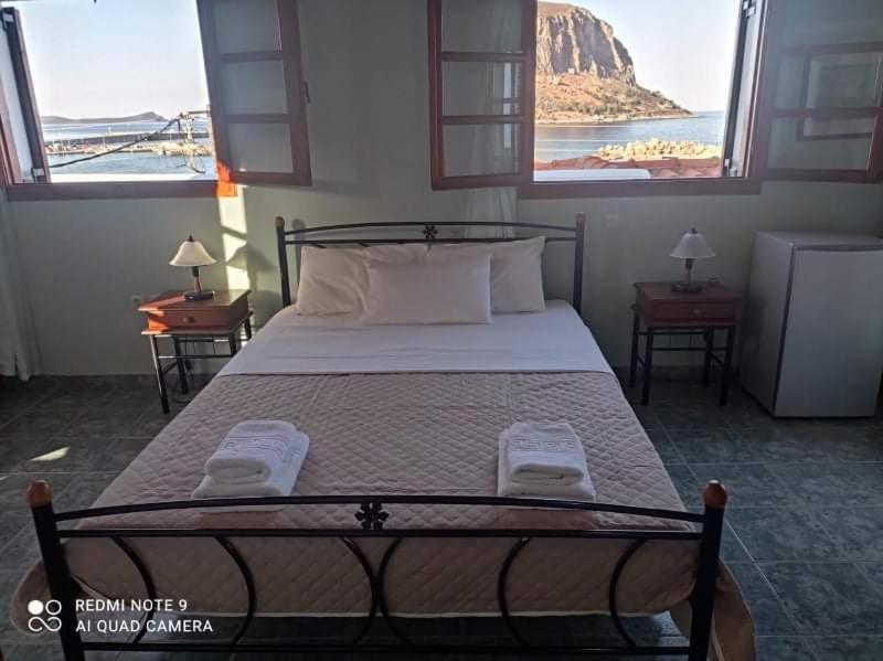 Hotel Agnantio à Monemvasia Extérieur photo