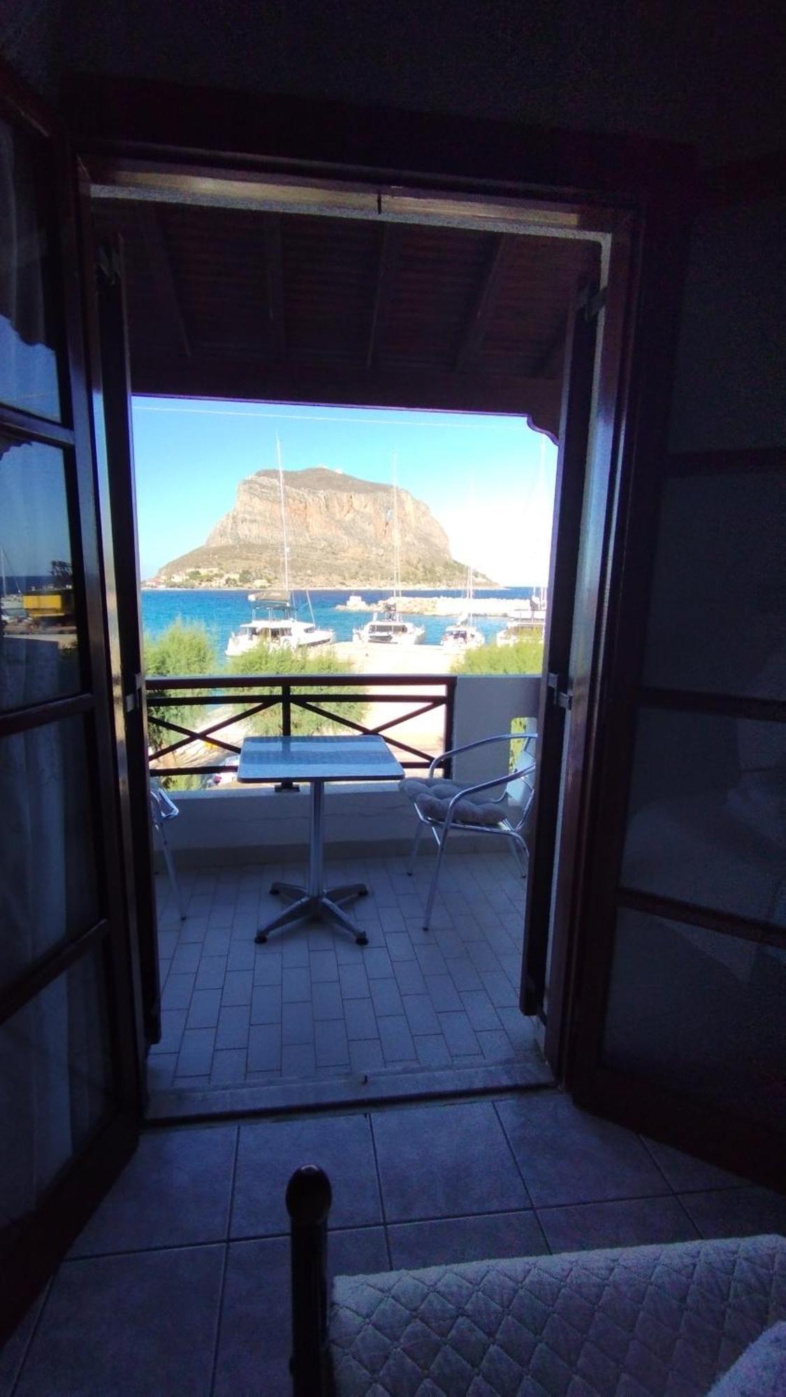 Hotel Agnantio à Monemvasia Extérieur photo